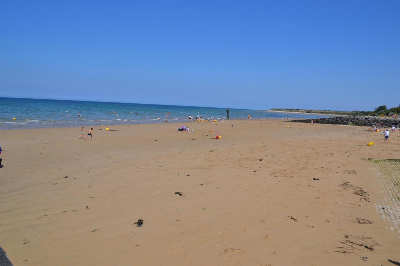 Gite "Au P'Tit Tourois" De Plain-Pied Tout Confort Avec Veranda Proche D'Omaha Beach Et De Bayeux Accueillant Les Animaux Luaran gambar